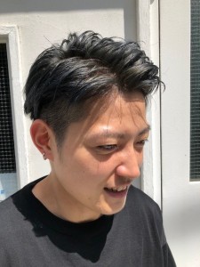 （三軒茶屋）夏こそ☆ハイトーンカラー！（美容室）