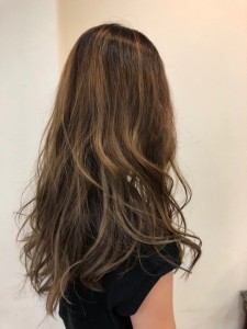 （三軒茶屋）スタイリスト山田、実は・・・（美容室）