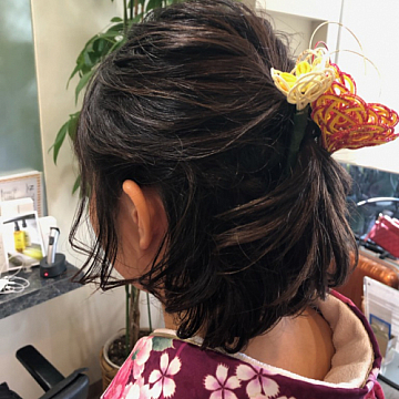 (三軒茶屋)卒業式、二次会のアップ受付中です!!(美容室)